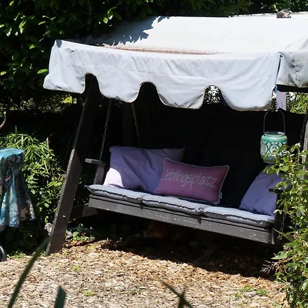 アパート Bannstein ラール